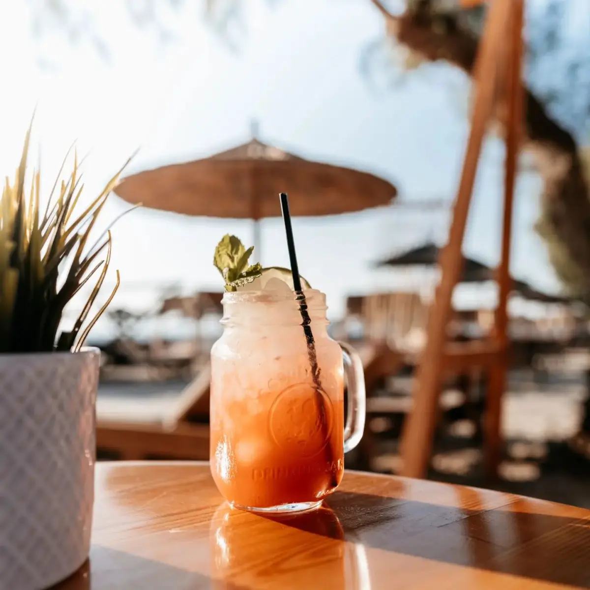 Horizon Cocktail Bar